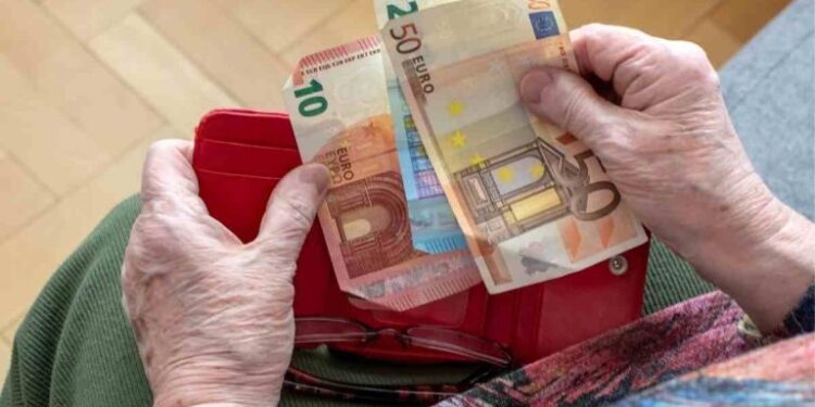 Bonus regionale per le pensioni basse. La Regione valuta aumento e allargamento dei beneficiari