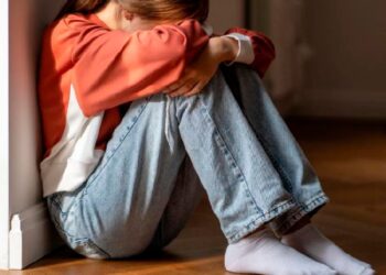 Giovani ansiosi e spaventati. «Aiutiamoli con dialogo e concretezza»