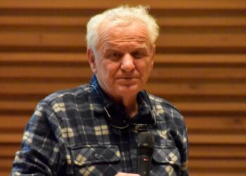 Lo psicologo Ezio Aceti: «Festa del papà importantissima. Rimettiamo i padri al centro. E quote azzurre nella scuola»»