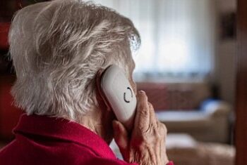 Truffa del finto carabiniere, ennesimo tentativo ai danni di un’anziana. Due arresti