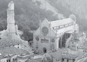 Anniversario del terremoto a Gemona con Zuppi. Come 50 anni fa, Chiesa udinese nelle sofferenze della sua gente