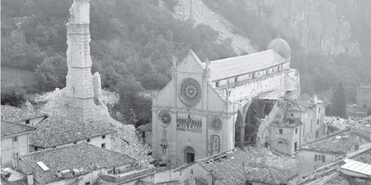 Anniversario del terremoto a Gemona con Zuppi. Come 50 anni fa, Chiesa udinese nelle sofferenze della sua gente