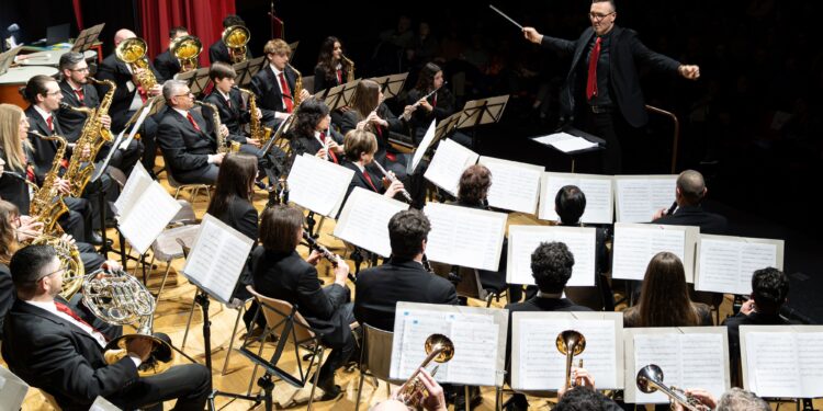 La Filarmonica di Vergnacco celebra i 50 anni del sisma con uno spettacolo