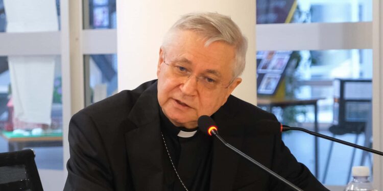 L’ex rettore dell’Università salesiana al Bearzi il 19 aprile. «Tra i cattolici troppo analfabetismo politico»