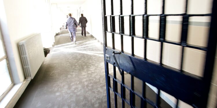 Cresima in carcere a Pasqua. Vito: «Ho percepito di non essere solo»