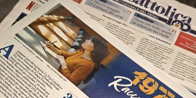 Un inserto raccoglie gli 60 elaborati del concorso “1976. Racconti per ricordare”. Si vota con il coupon cartaceo