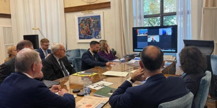 Electrolux, ministro Urso e Regioni: «Piano inaccettabile, subito ritiro»