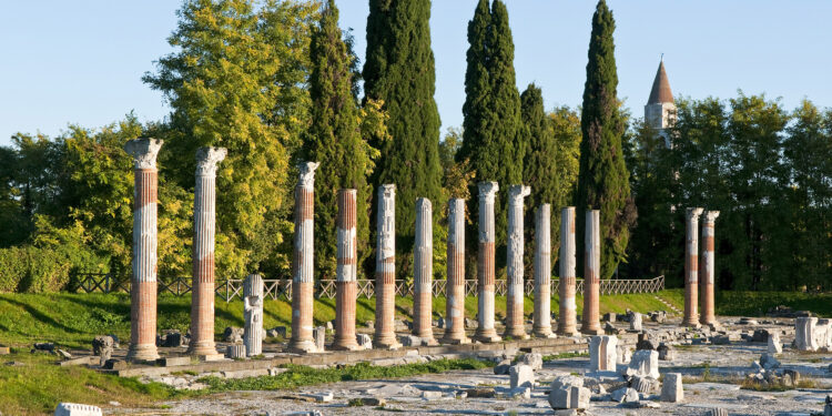 Il lament di Paulin di Aquilee pe citât sdrumade di Atile