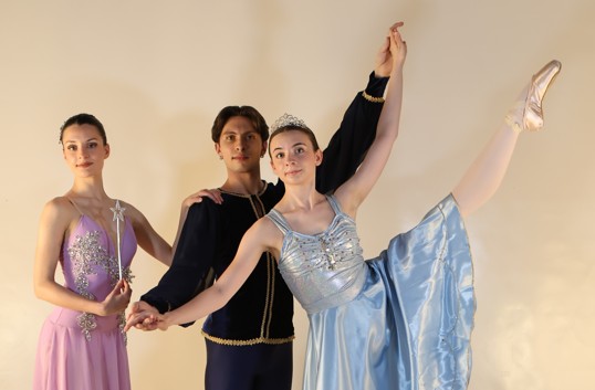 Al Giovanni da Udine “Cenerentola” e i saggi spettacolo della scuola Ceron