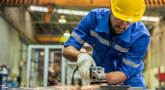 Occupazione: +0,5% nel primo trimestre 2026, ma crescono solo gli uomini