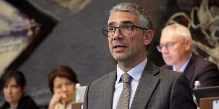Province, parte il percorso in Consiglio. Roberti: il governo territoriale sarà vicino ai cittadini
