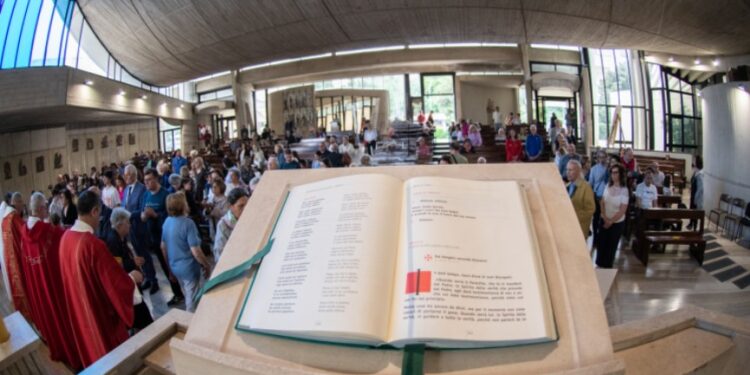 “Radicati in Cristo”: la Cei fissa le priorità per la Chiesa italiana. Fede, parrocchie e laici al centro
