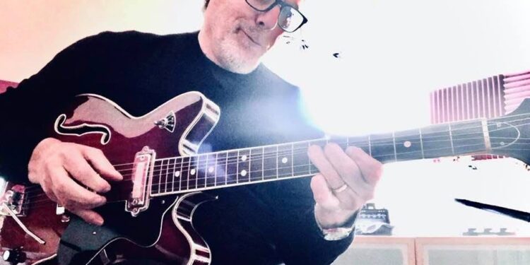 L’ex chitarrista di Vasco a Cercivento. Dalla “vita spericolata” alla musica per Dio