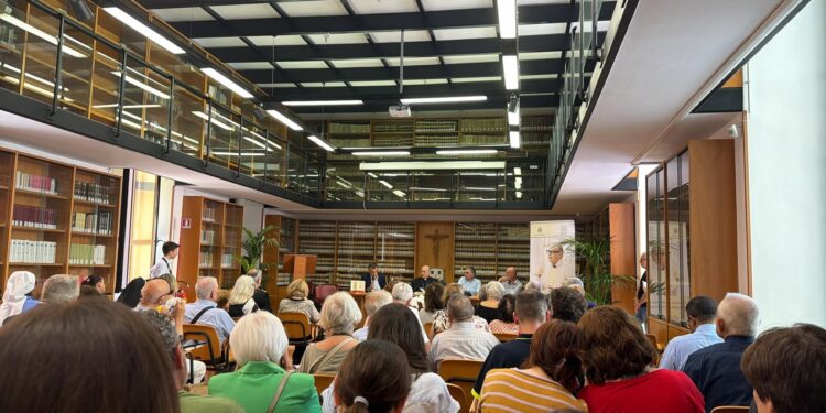 Caserta. La biblioteca diocesana intitolata a mons. Nogaro originario di Sedegliano