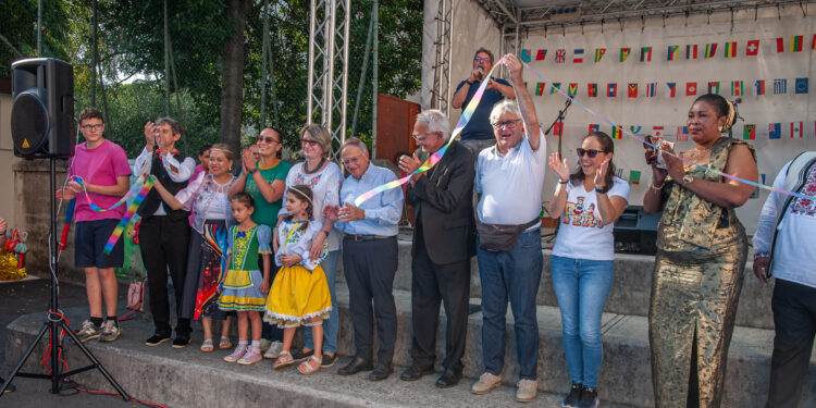 Al Carmine la Festa dei colori, incontro tra etnie pensand al Creato