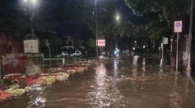 Sottopasso allagato, donna muore intrappolata nell’auto a Latisana