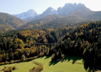 Foliage in Valcanale, dalle escursioni alle passeggiate per tutti