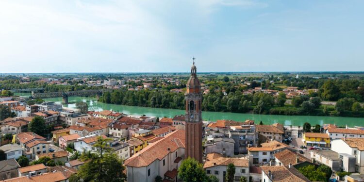 Campanile di Latisana nella classifica dei “Luoghi del cuore” Fai. Aperte le votazioni