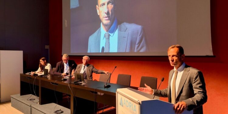 Fedriga: “Dall’Adriatico una piattaforma logistica per il Centro e Sud Europa”