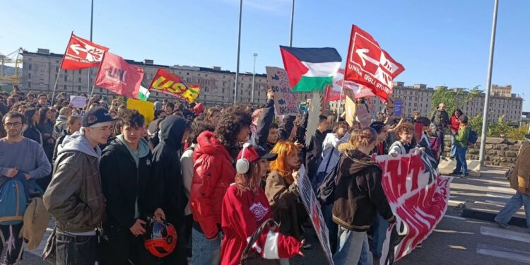 Sciopero a Trieste, tremila in corteo
